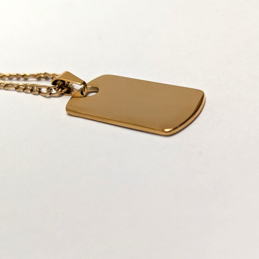 Dije Militar Grabable en Oro Laminado 18K – Hombre