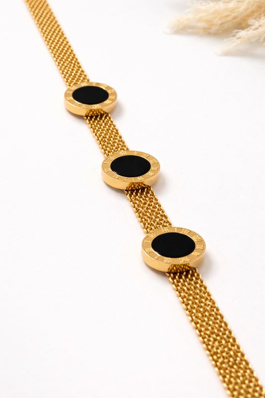 Pulsera Chinesca Black para Mujer – Oro Laminado 18K