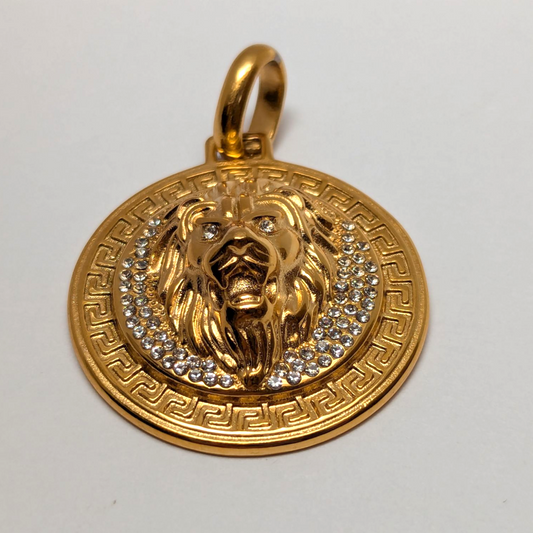 Dije León con Cristales – Oro Laminado 18K | 3.5 cm / 5.5 cm
