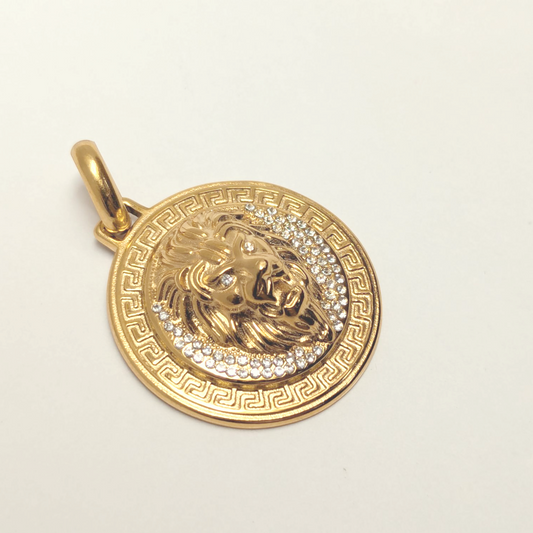 Dije León con Cristales – Oro Laminado 18K |  3.5 cm / 5.5 cm