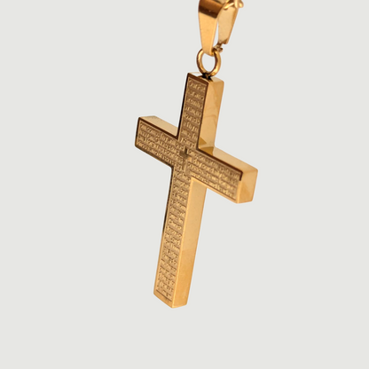 Dije Cruz Grabada en Oro Laminado 18K | 3cm /4.8 cm