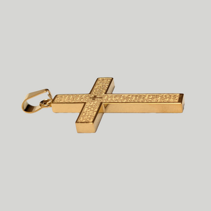 Dije Cruz Grabada en Oro Laminado 18K | 3cm /4.8 cm