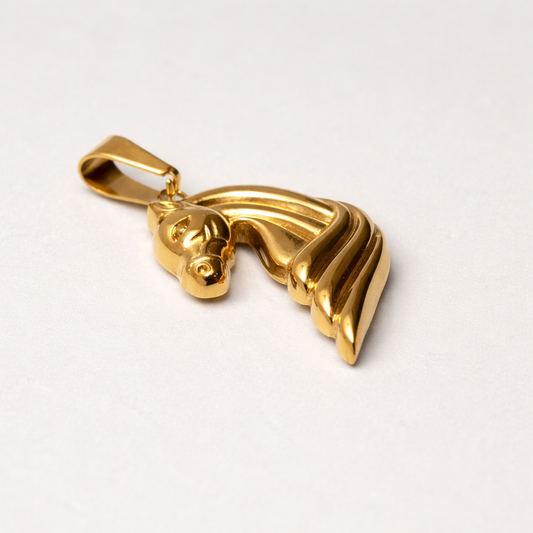 Dije Cabeza de Caballo en Oro Laminado 18K