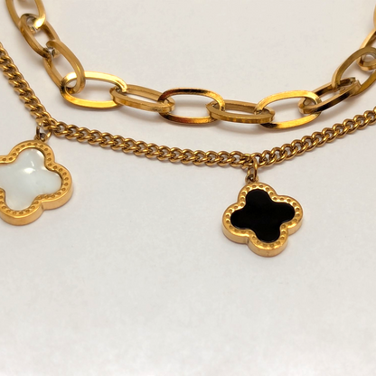 Pulsera Doble Trébol para Mujer en Oro Laminado 18K – Diseño Fino y Detallado