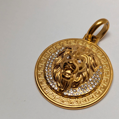 Dije León con Cristales – Oro Laminado 18K |  3.5 cm / 5.5 cm