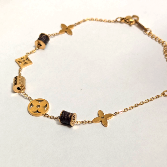 Pulsera LV de Mujer – Oro Laminado 18K